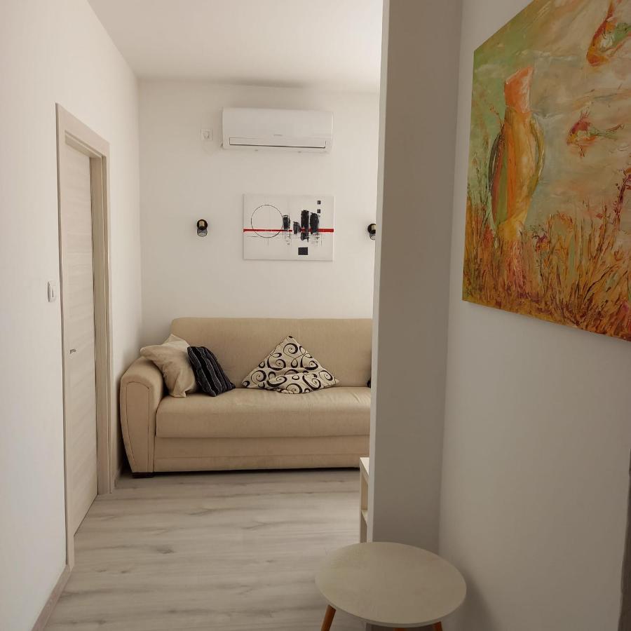Apartmani Pajalic Krk Town Εξωτερικό φωτογραφία