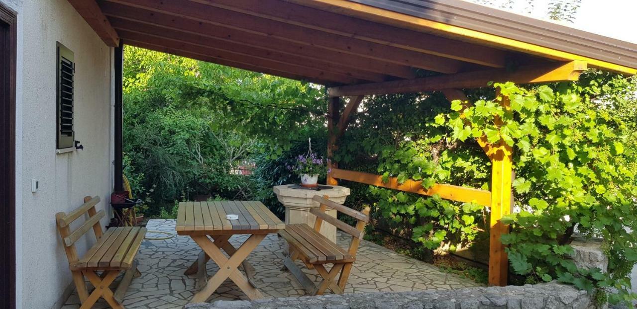 Apartmani Pajalic Krk Town Εξωτερικό φωτογραφία